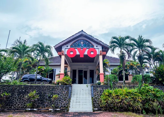 OYO 1989 Hotel Pelangi Harapan Tenggarong